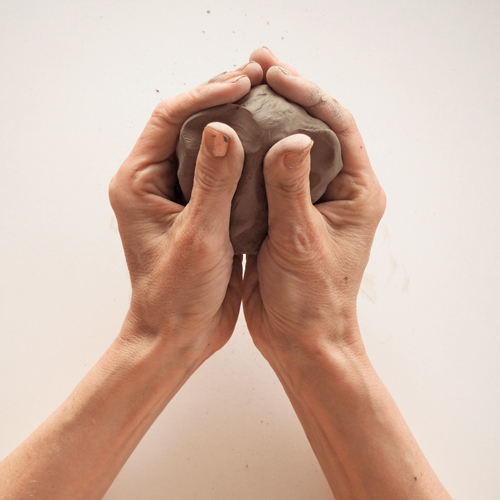 Kunsttherapie, Petra Bertholet, Thun, Kurs Gestalten mit Tonerde